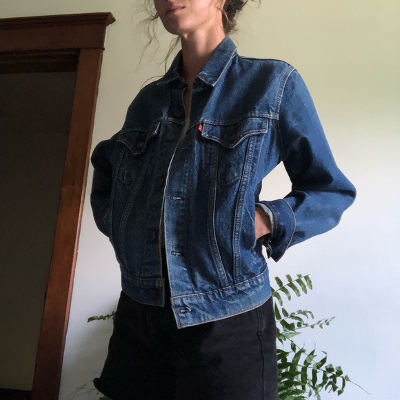 Vintage Levi’s Denim Trucker Jacket - Picture 7 of 8